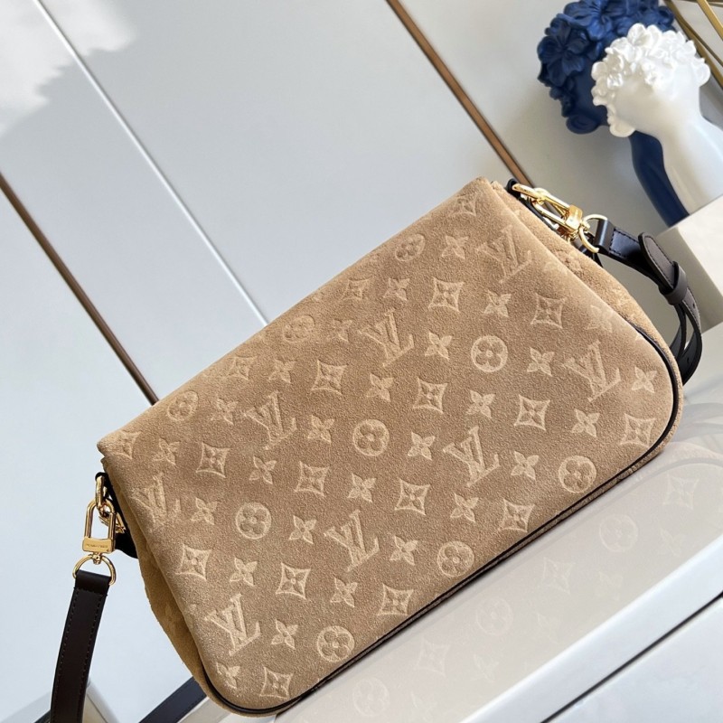 LV Pochette Métis Soft