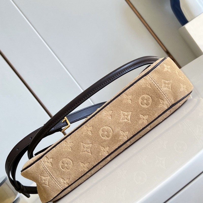 LV Pochette Métis Soft