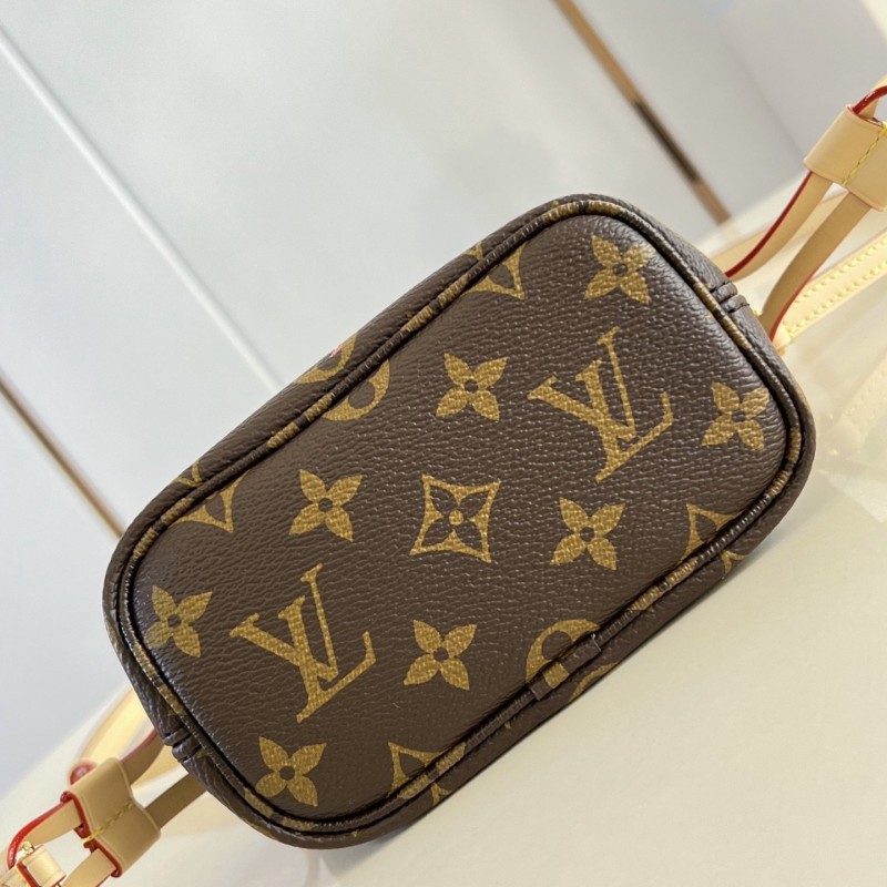 LV Neverfull Inside Out