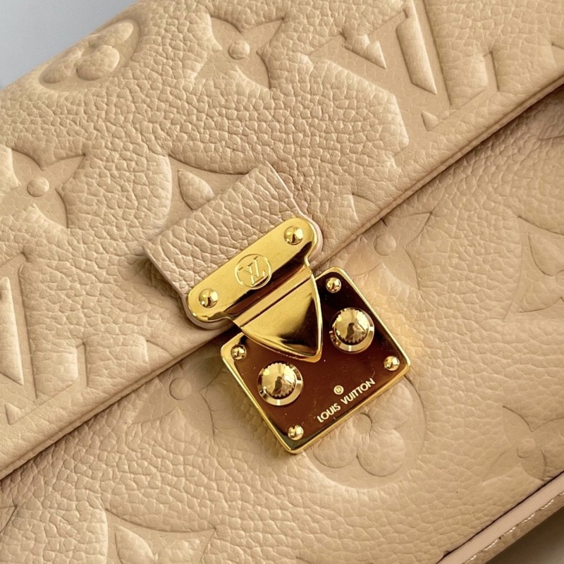 LV Nano Madeleine