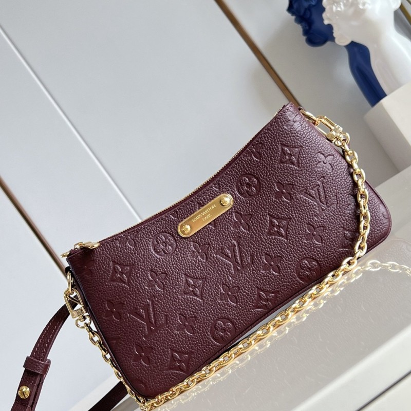 LV Liv Pochette