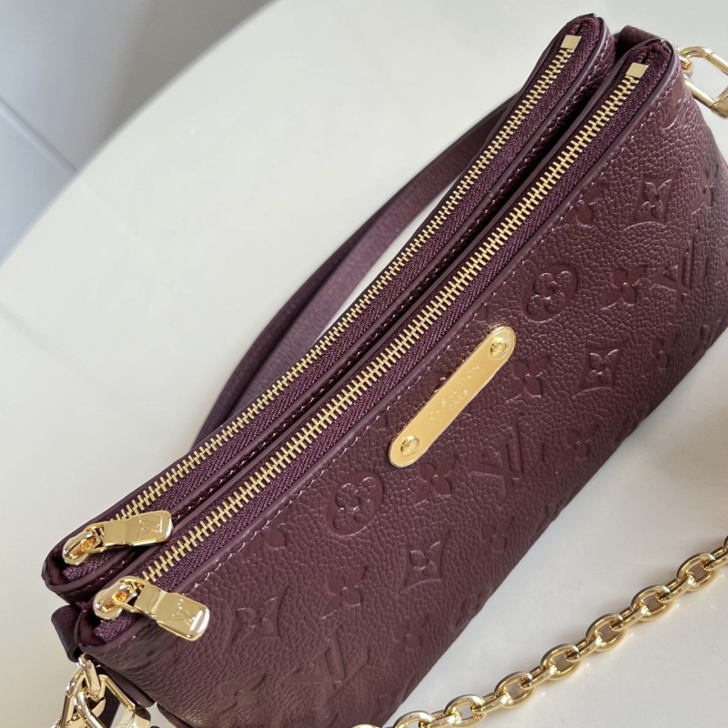 LV Liv Pochette