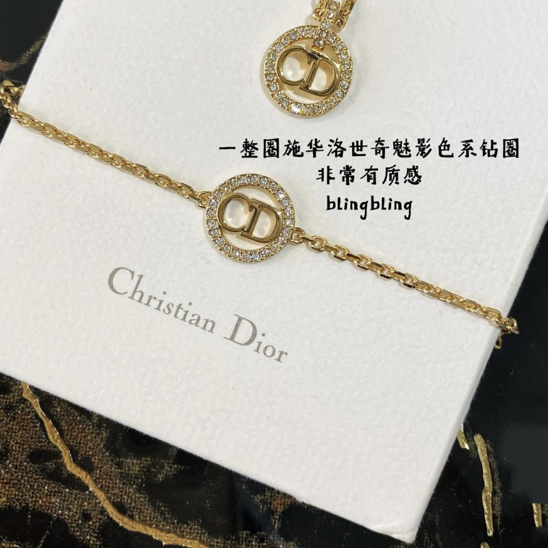 Dior Necklace / Bracelet 