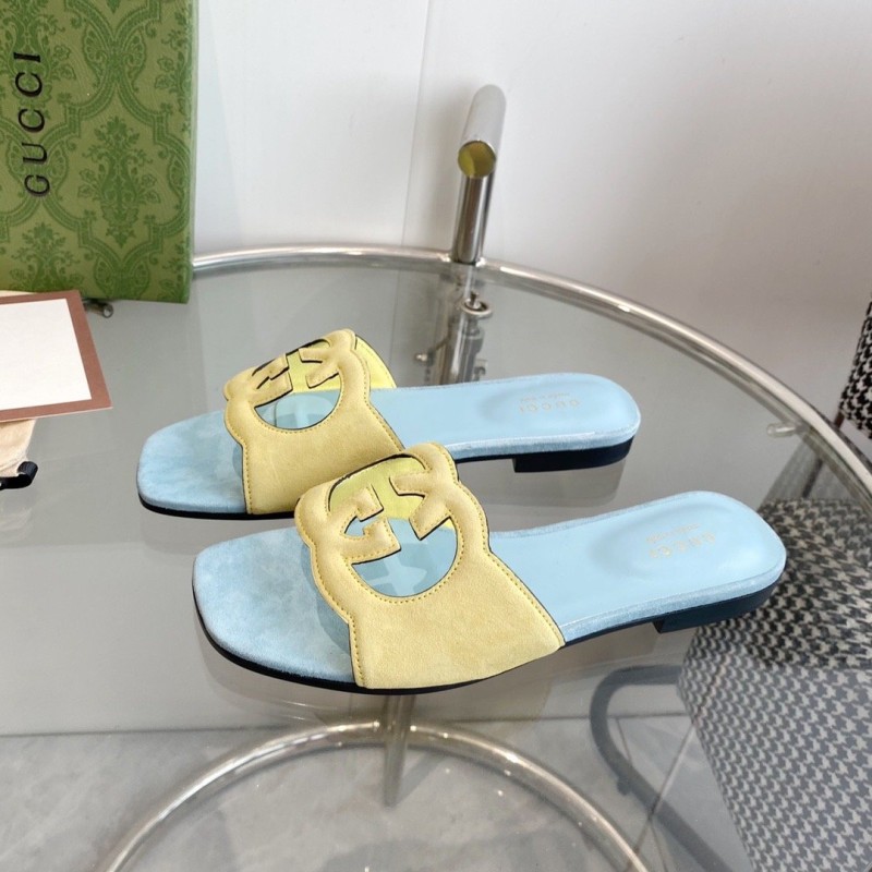 Gucci Flat Shoes