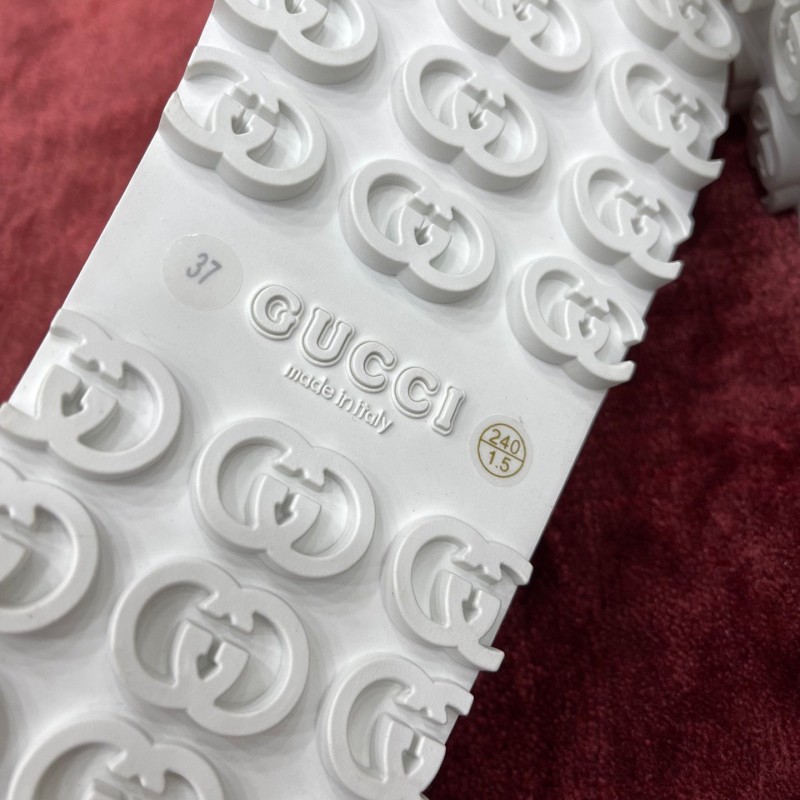Gucci Sandals 