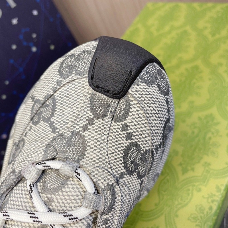 Gucci Unisex Shoes