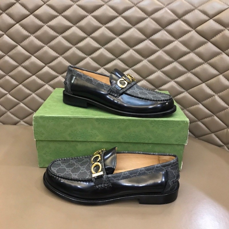 Gucci Shoes 