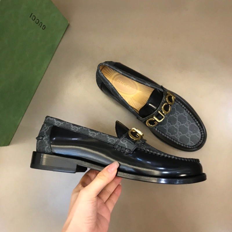 Gucci Shoes 