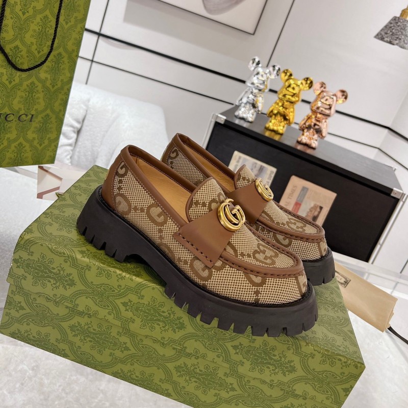 Gucci Shoes 