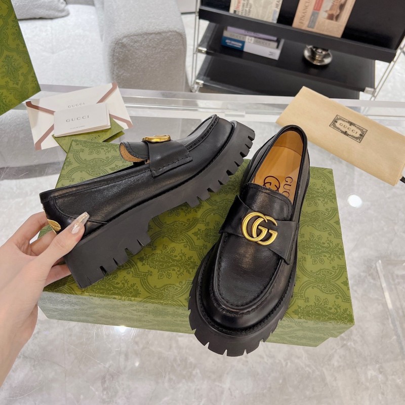 Gucci Shoes 