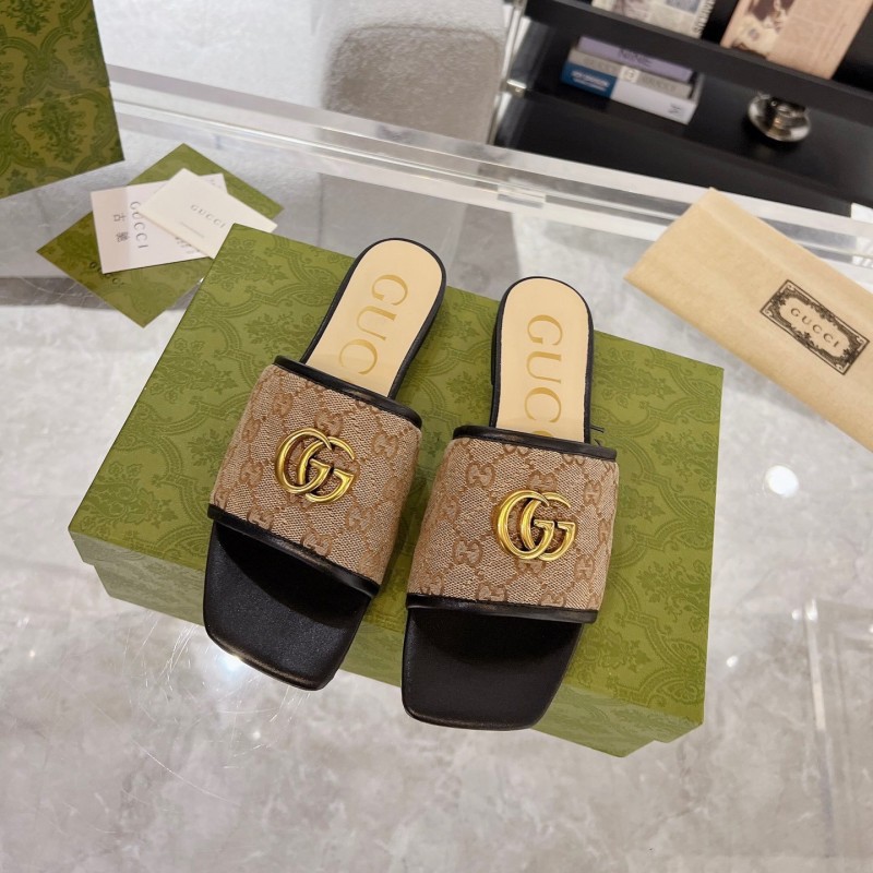 Gucci Sandals 