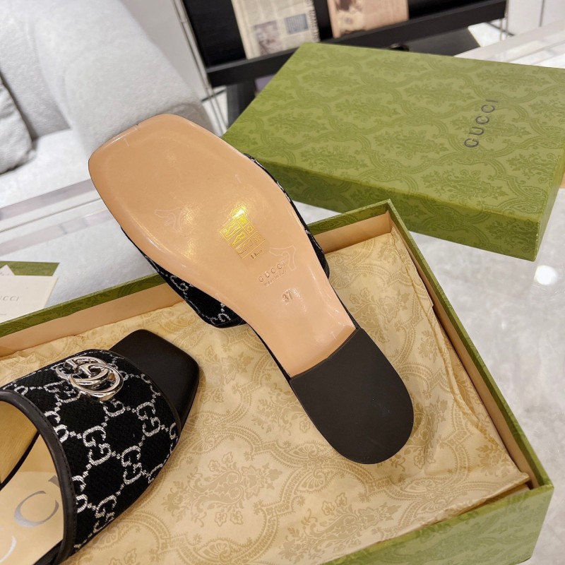 Gucci Sandals 
