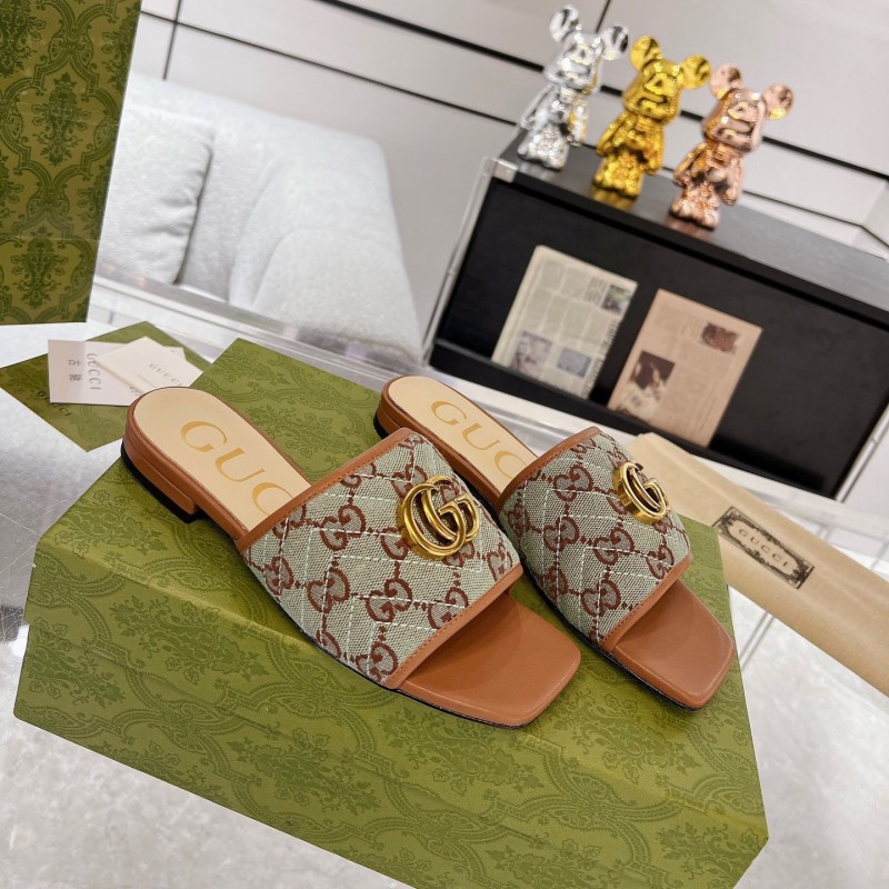 Gucci Sandals 