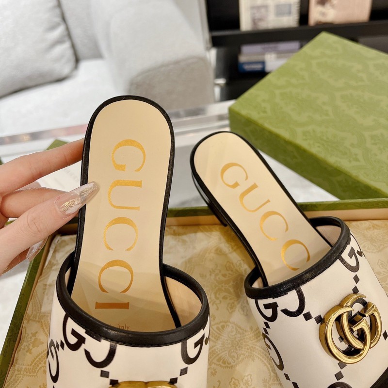 Gucci Sandals 