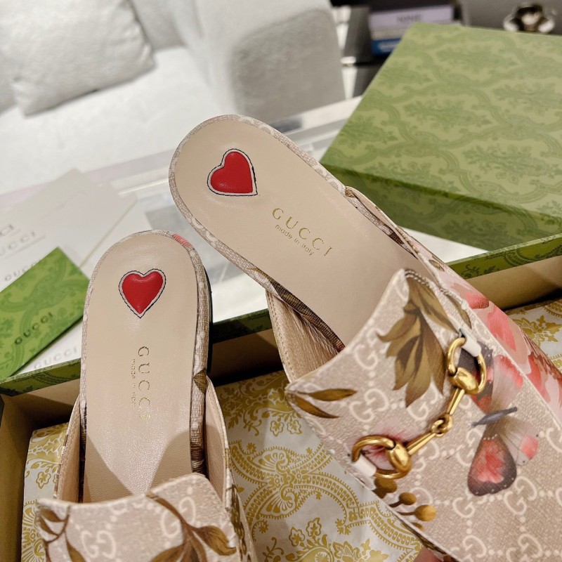 Gucci shoes