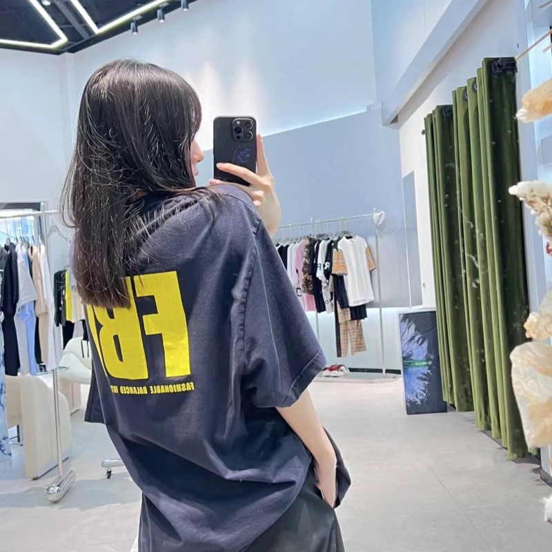 Balenciaga Unisex Tee