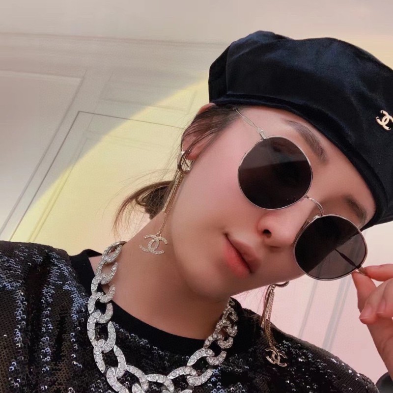 Chanel Earring