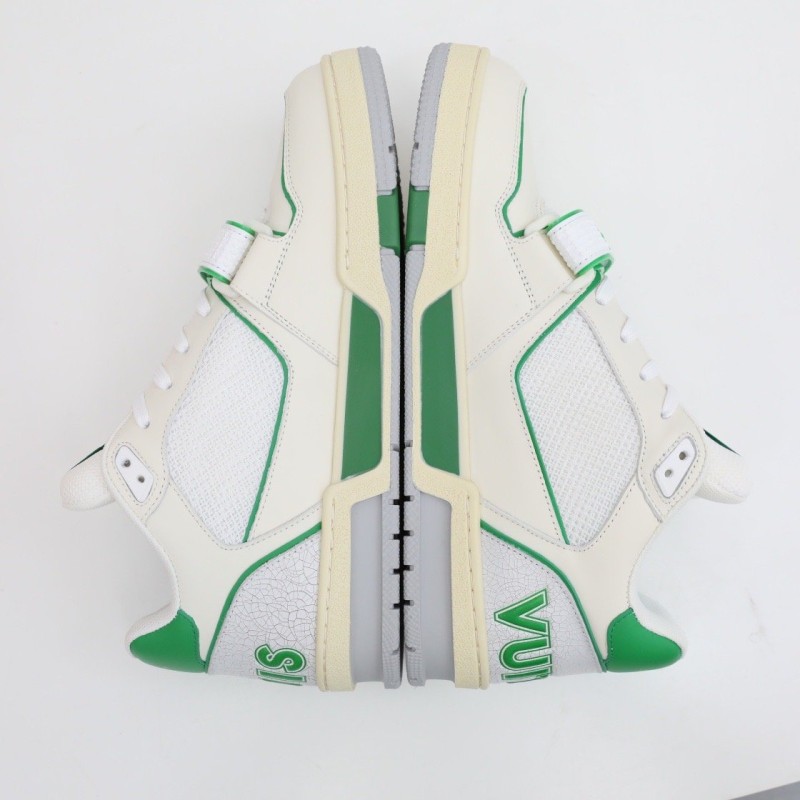 LV Unisex trainer