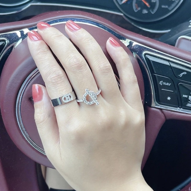 Hermes Ring