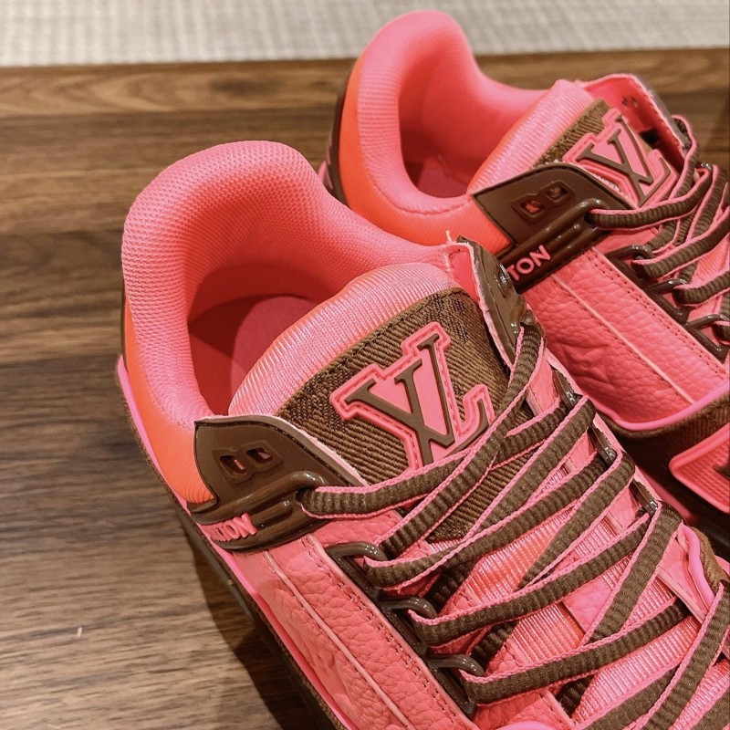 LV Unisex Trainer