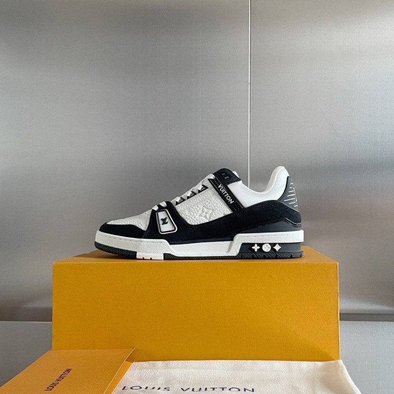 LV Unisex Trainer