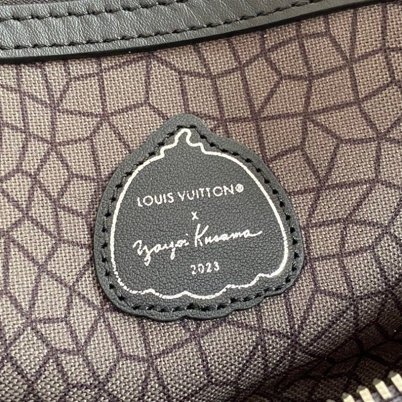 LV Keepall 45
