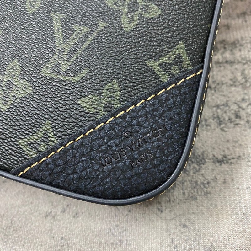 LV 3in1 Messenger Bag