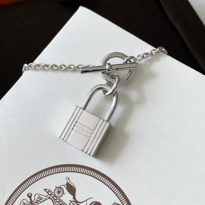 Hermes Necklace 