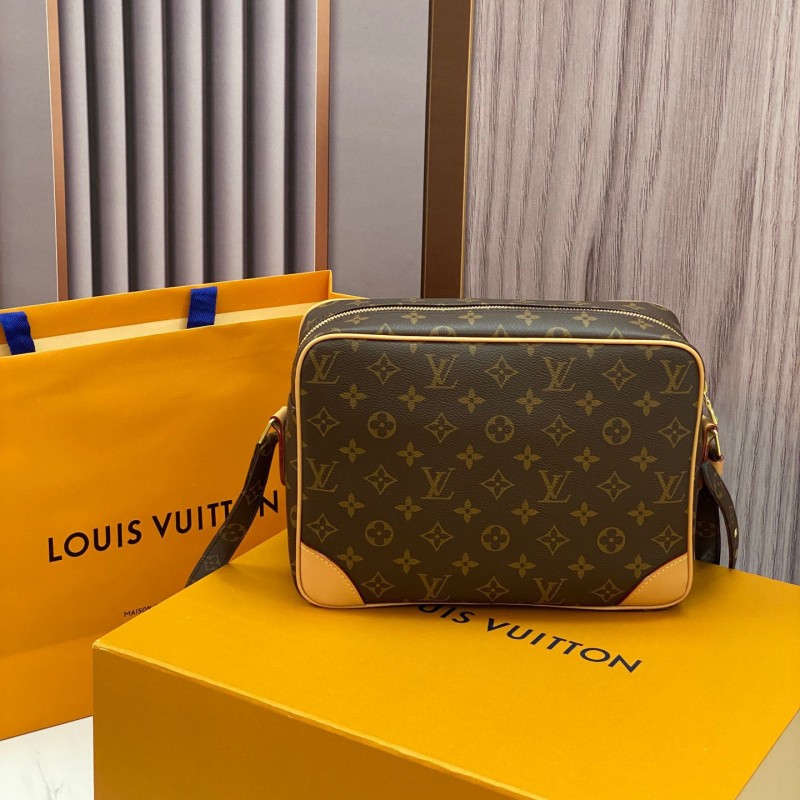 LV 双层相机包