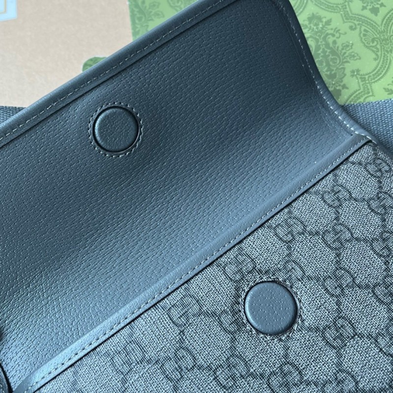 Gucci Chest bag