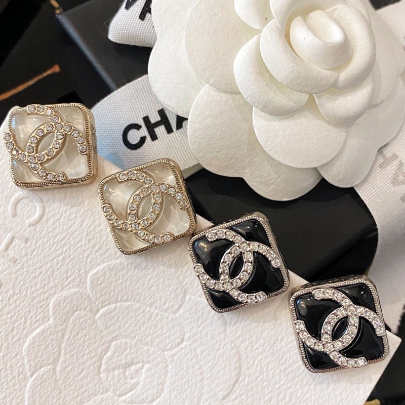 Chanel Earring