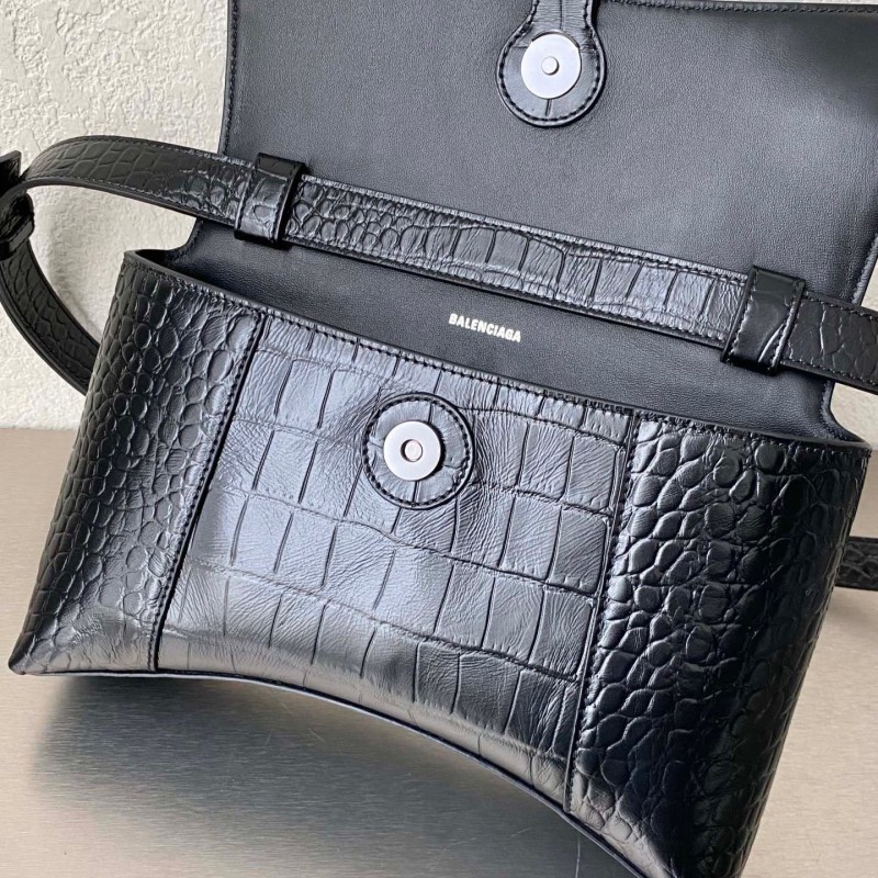 Balenciaga Downtown