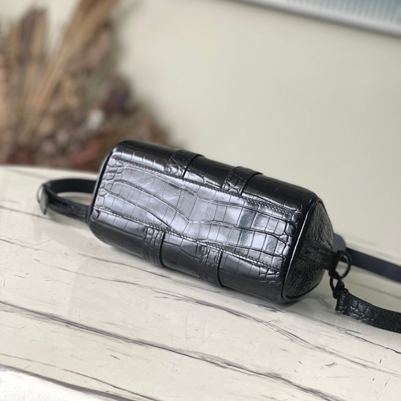 LV Keepall 25
