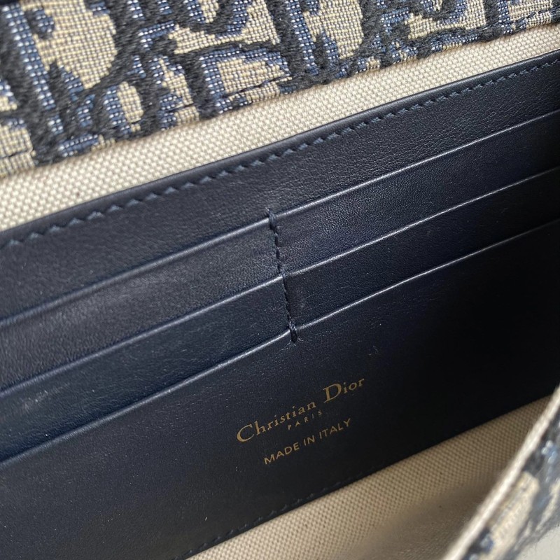 Dior Bobby Woc