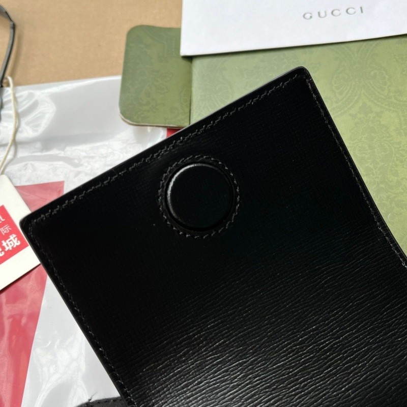 Gucci Sling Bag