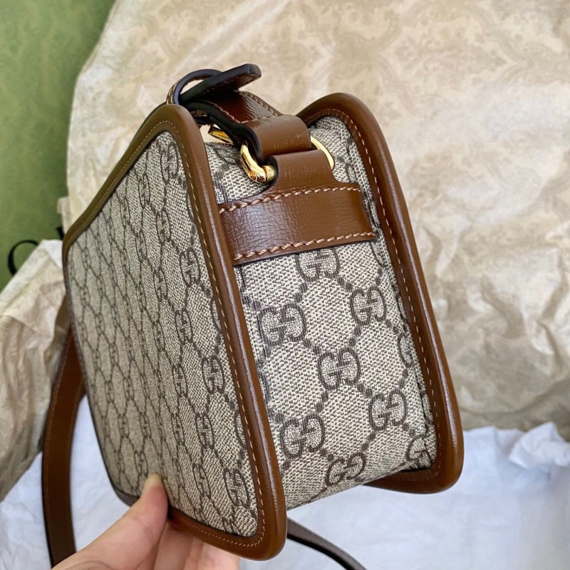 Gucci 邮差相机包