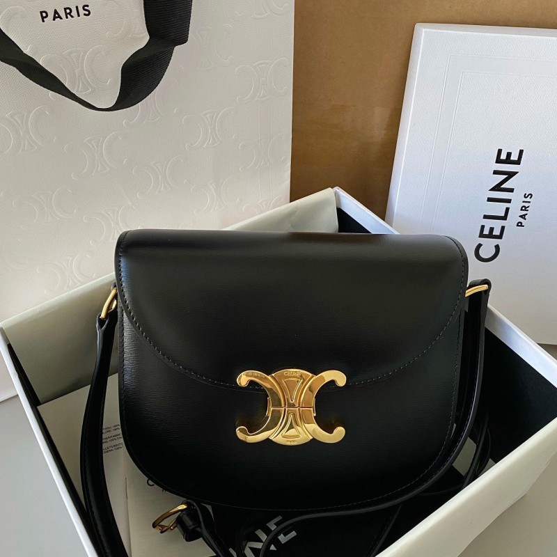 Celine 凯旋门马鞍包