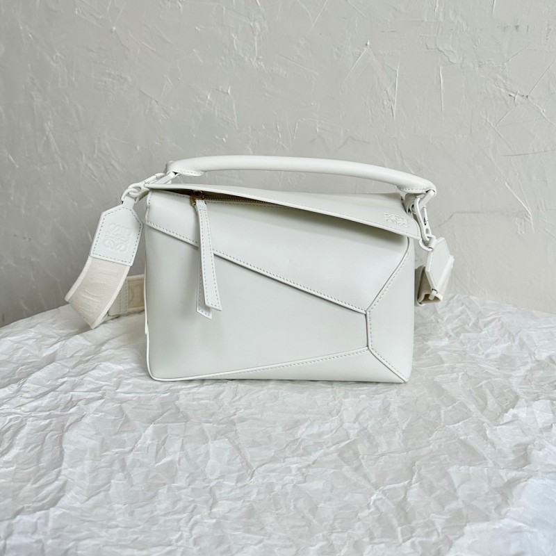 Loewe Puzzle Edge