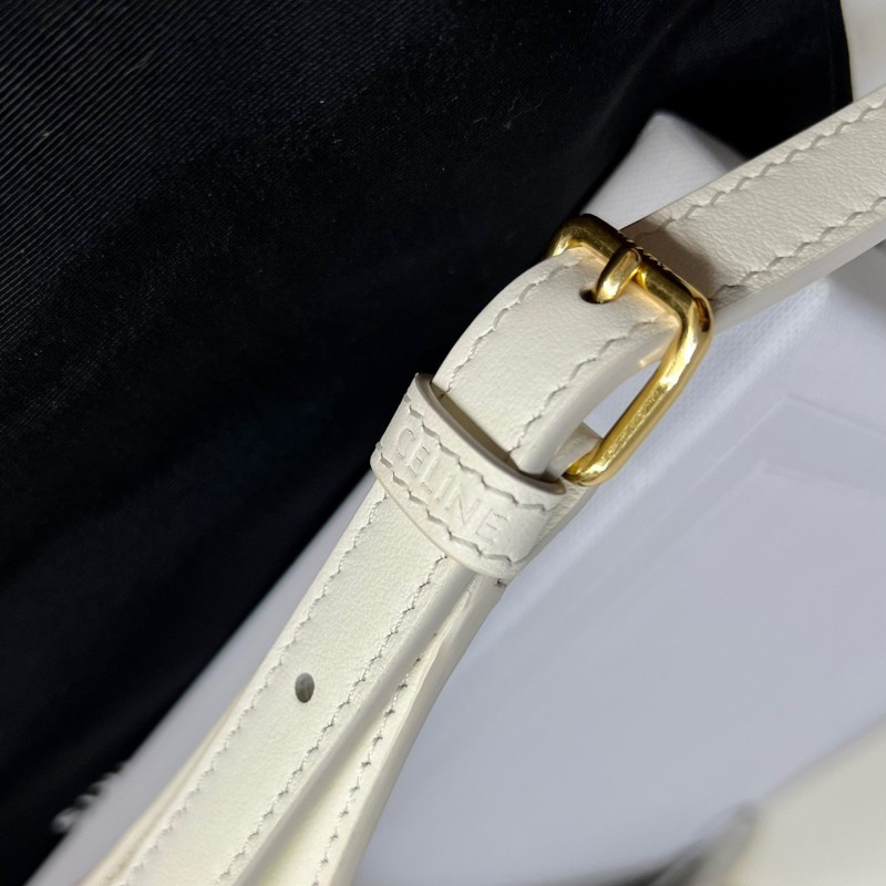 Celine Hobo