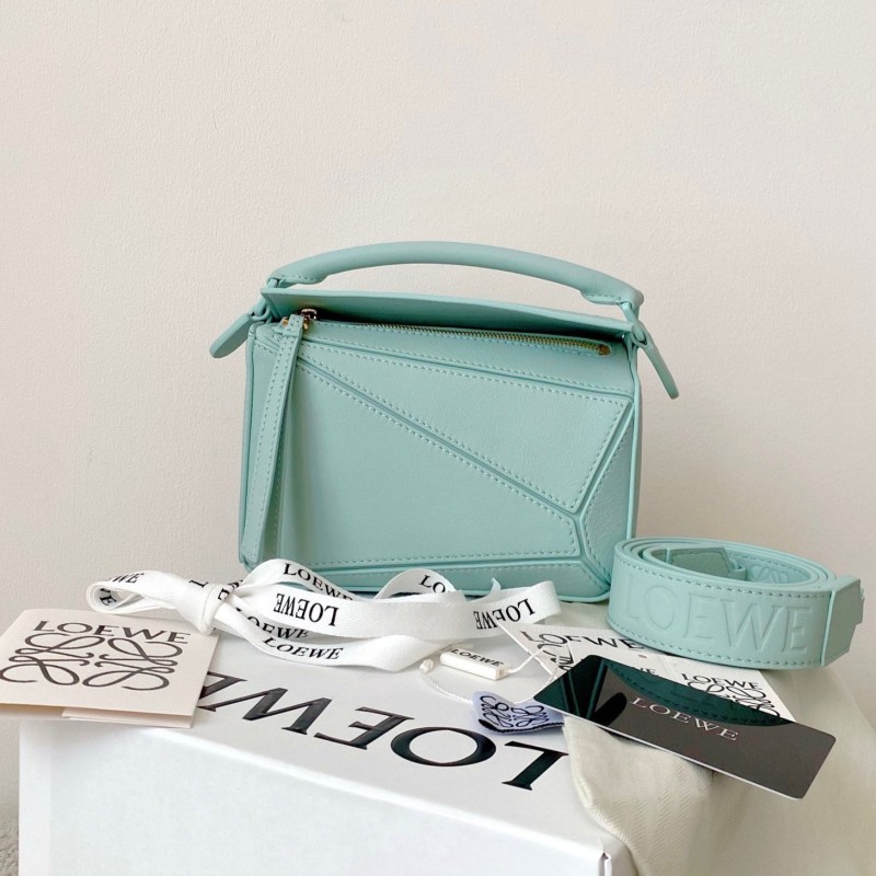 Loewe Puzzle
