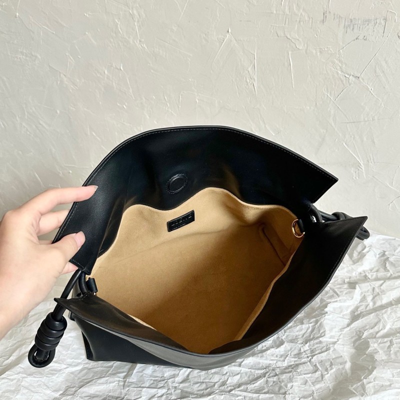 Loewe Flamenco