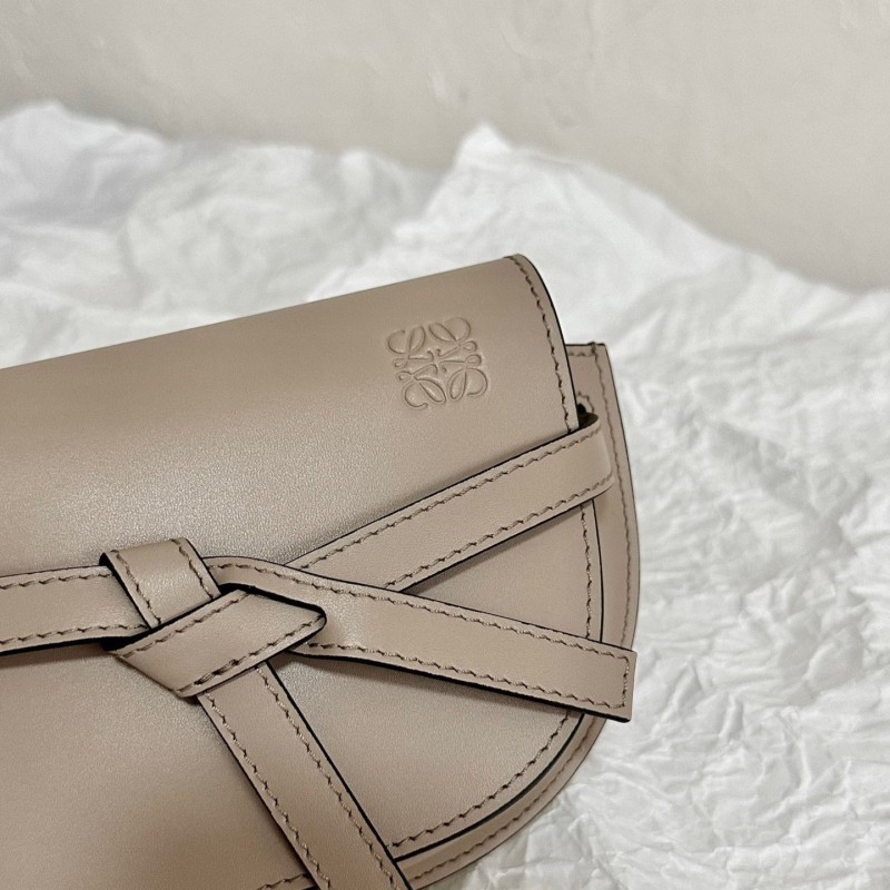 Loewe Mini Gate
