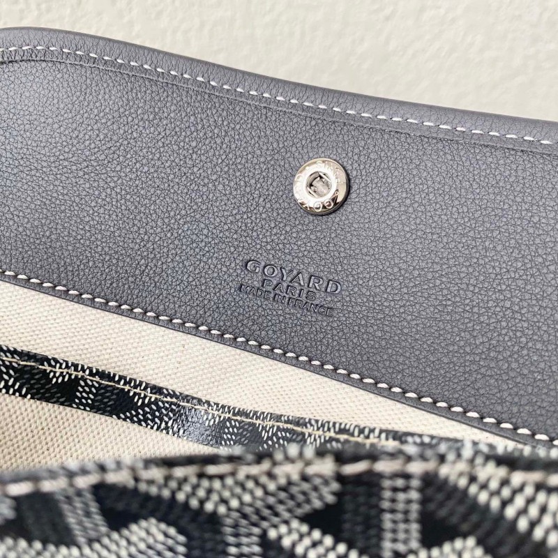 Goyard Tote