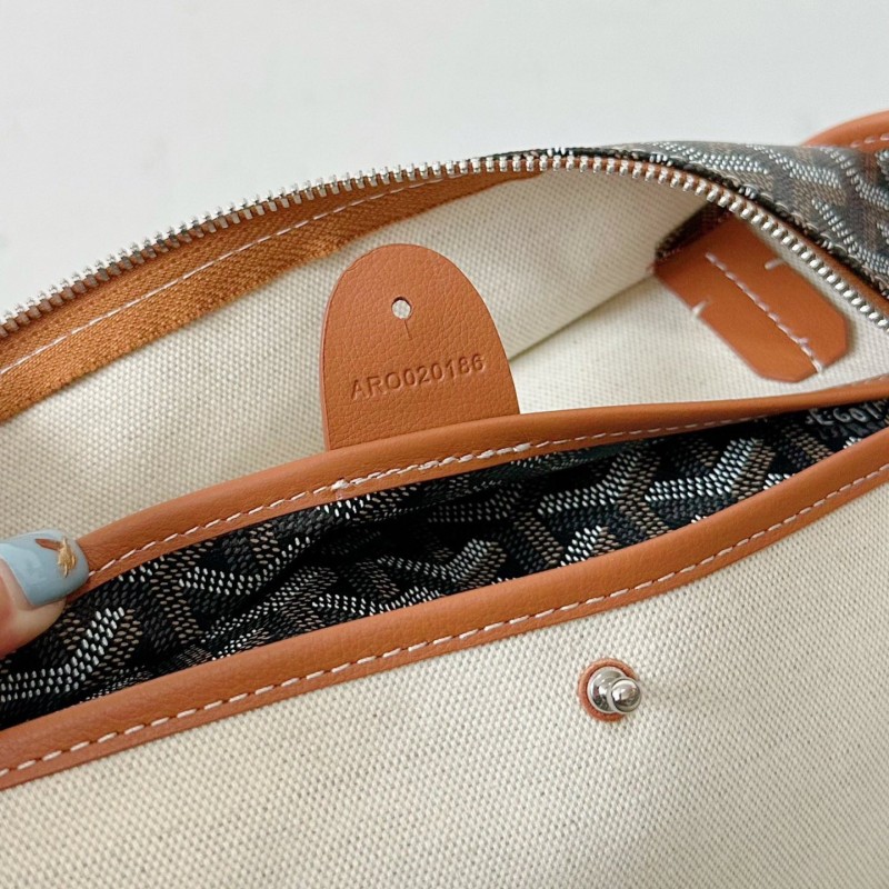 Goyard Tote 