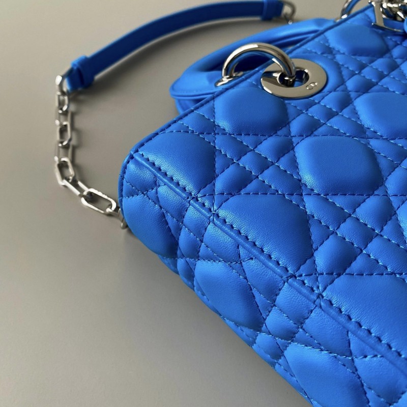 Dior D-Joy Medium