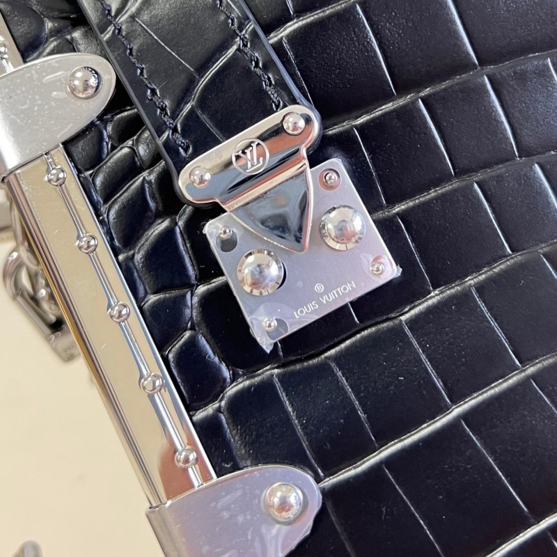 LV Side Trunk