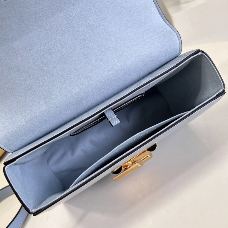 LV Twist