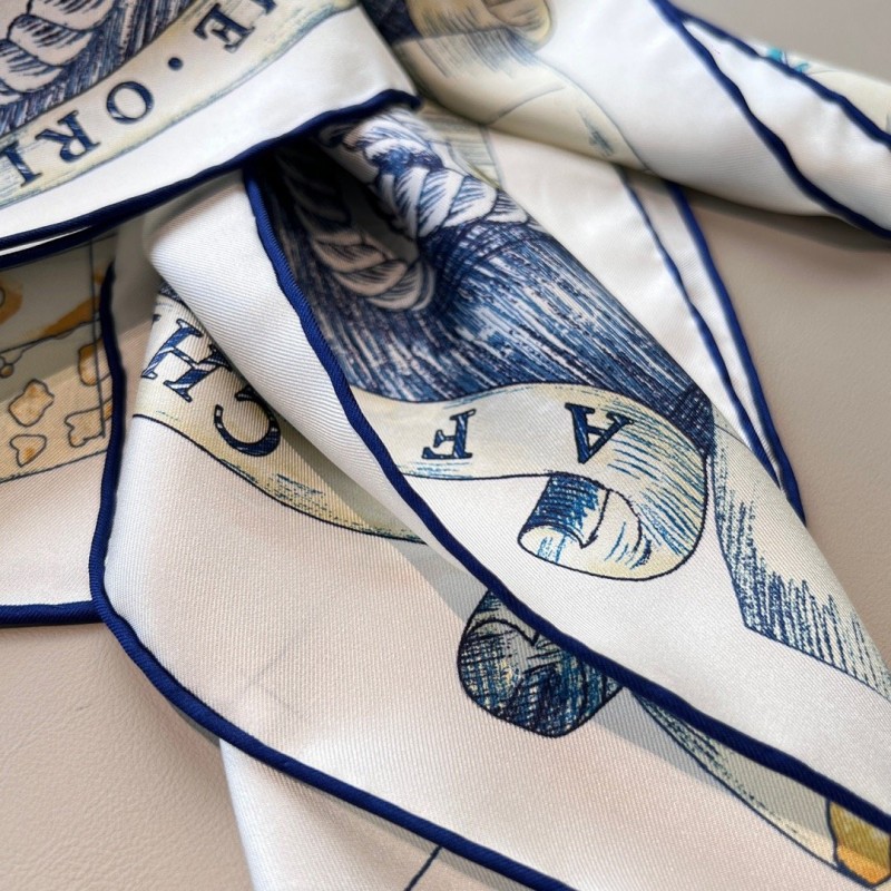 Dior Silk