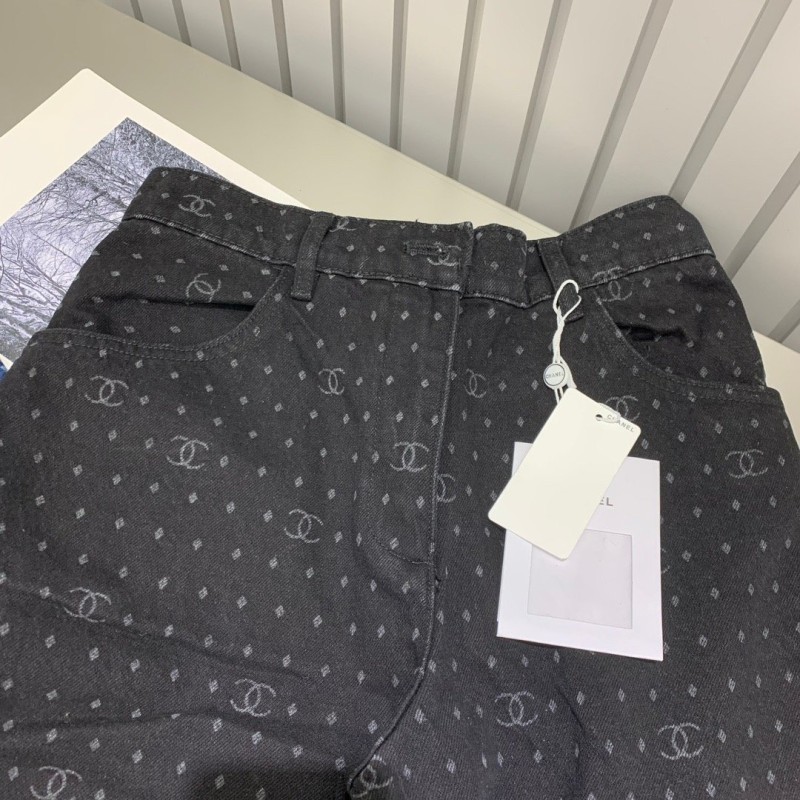 Chanel Jeans
