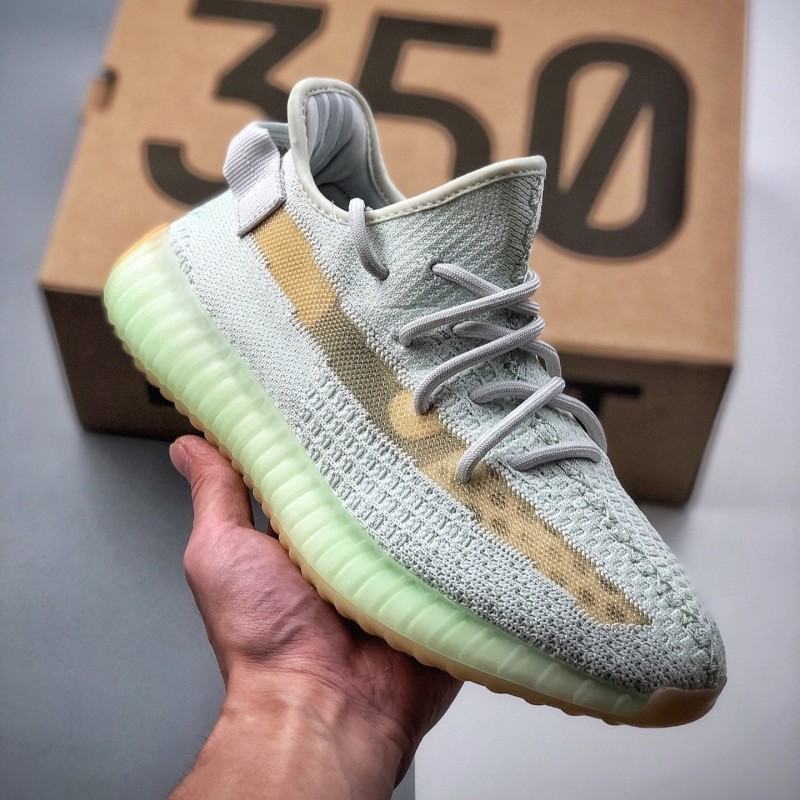 Adidas Yeezy 350 海盐